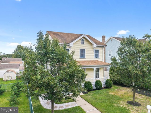 561 UHLER AVE, Burlington, NJ 08016