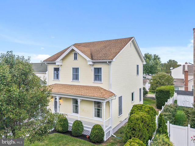 561 UHLER AVE, Burlington, NJ 08016