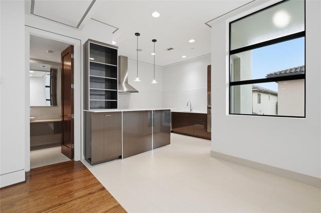 5409 Hidalgo Street D, Houston, TX 77056