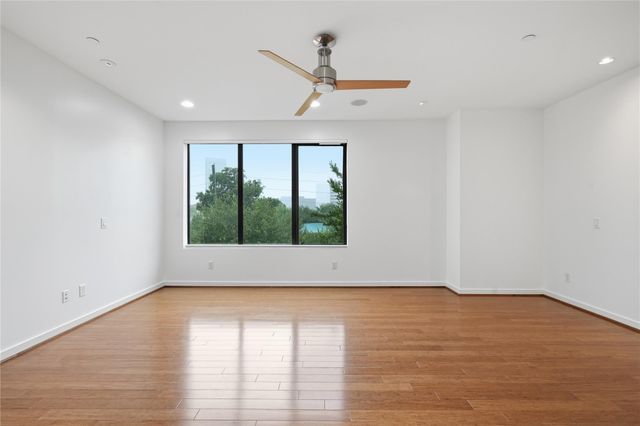5409 Hidalgo Street D, Houston, TX 77056
