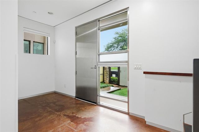 5409 Hidalgo Street D, Houston, TX 77056