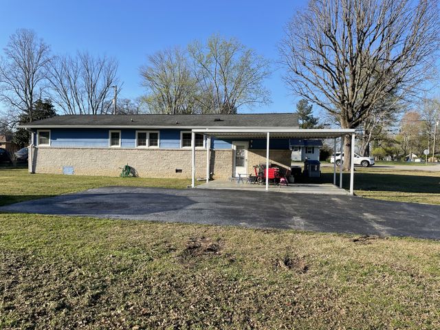 1306 Edgewood Dr, Manchester, TN 37355