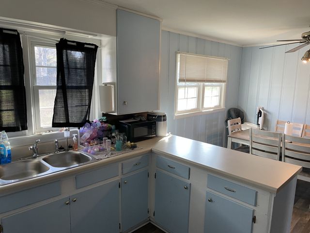 1306 Edgewood Dr, Manchester, TN 37355