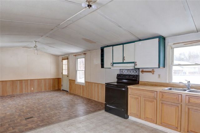 2147 Welch Road, Phelps, NY 14456