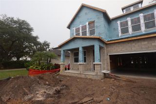 3711 W DE LEON STREET, Tampa, FL 33609