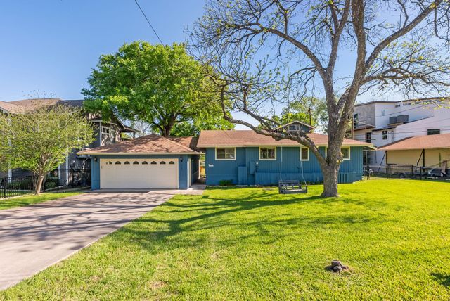 1707 Aztec TRL, Kingsland, TX 78639