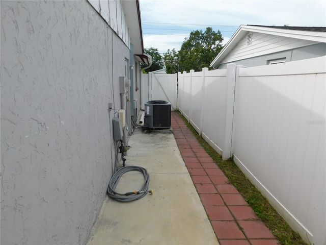 3801 DARLINGTON ROAD, Holiday, FL 34691