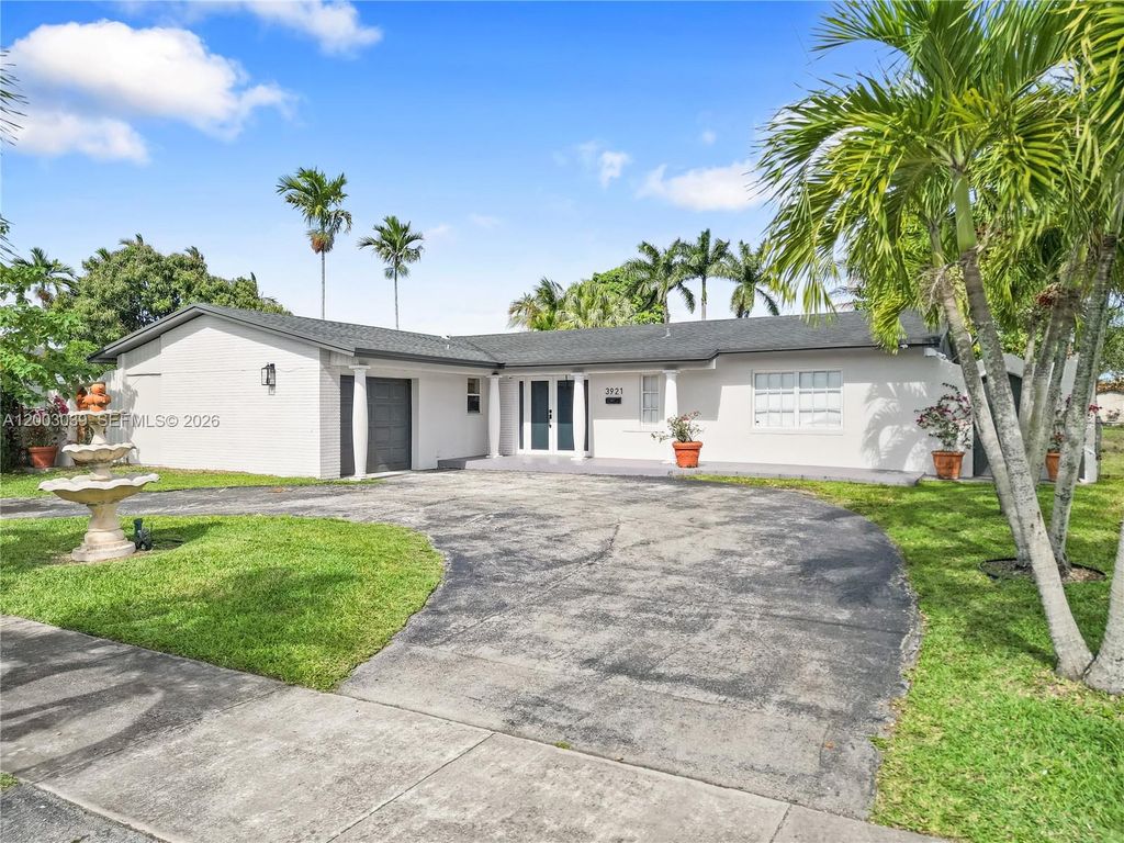 3921 SW 124th Court, Miami, FL 33175