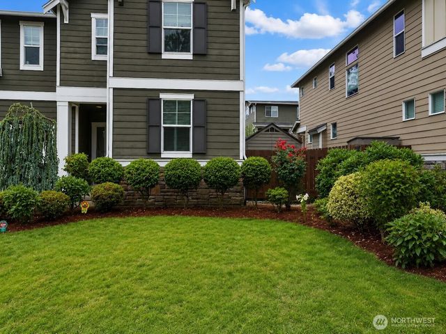 4960 S 325th Court, Auburn, WA 98001