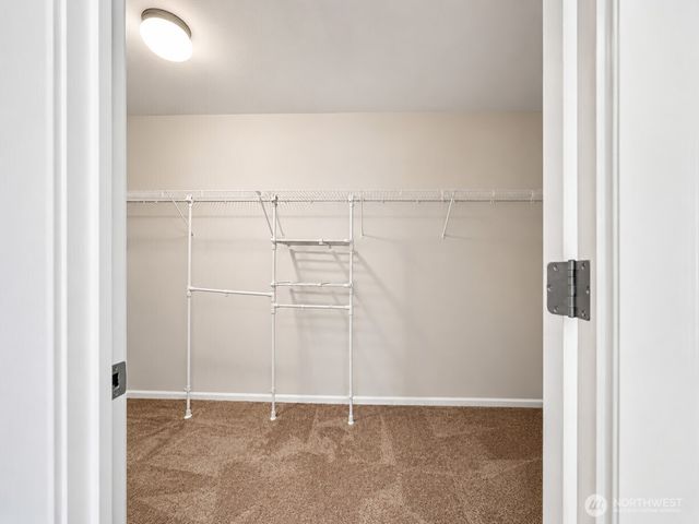 4960 S 325th Court, Auburn, WA 98001