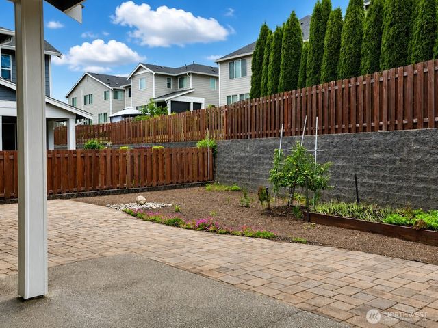 4960 S 325th Court, Auburn, WA 98001