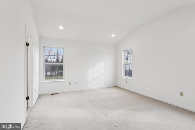 309 MANOR RD, Harleysville, PA 19438