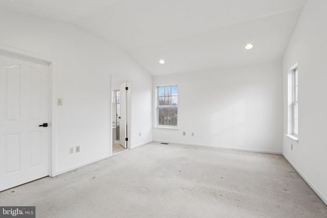 309 MANOR RD, Harleysville, PA 19438