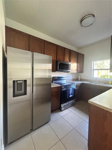 2051 RETREAT VIEW CIRCLE, Sanford, FL 32771