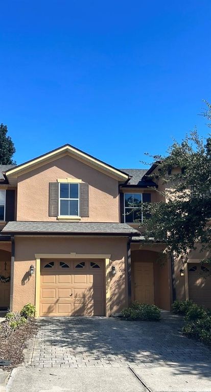 Image 1 of property listing at 2051 RETREAT VIEW CIRCLE, Sanford, FL 32771