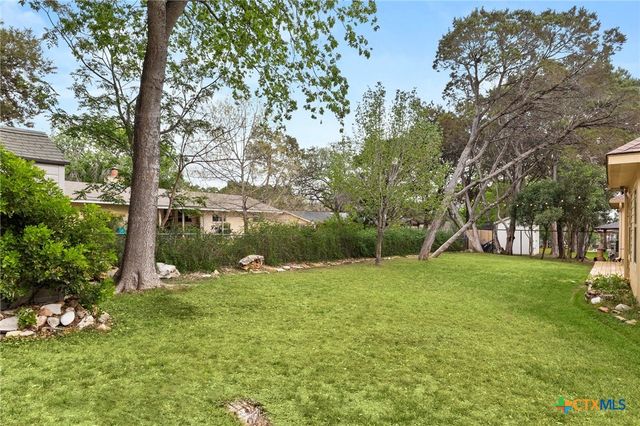 820 Mission Hills Drive, New Braunfels, TX 78130