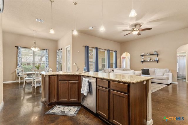 820 Mission Hills Drive, New Braunfels, TX 78130