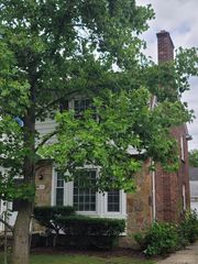 20190 Stratford Road, Detroit, MI 48221