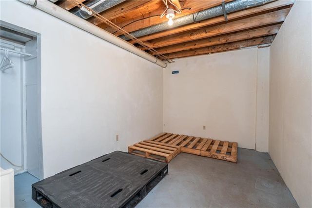 255 N Michigan Street 100, Lawrence, KS 66044