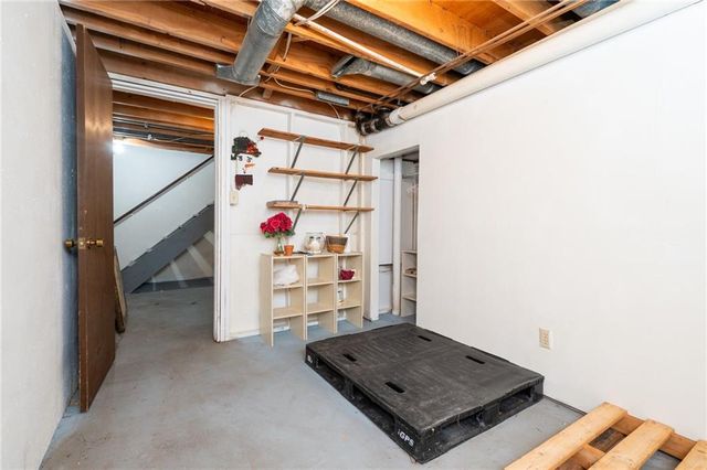 255 N Michigan Street 100, Lawrence, KS 66044