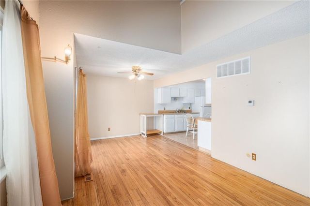 255 N Michigan Street 100, Lawrence, KS 66044