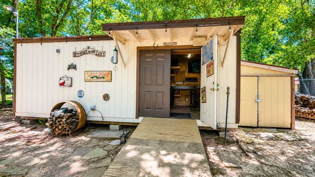 468 Choctaw Drive, Quitman, TX 75783
