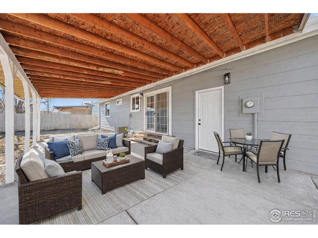 908 Applewood Ct, Fort Lupton, CO 80621