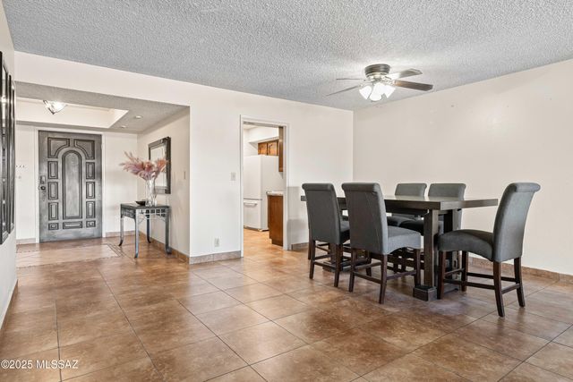 422 N Dodge Boulevard, Tucson, AZ 85716