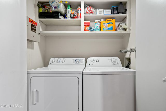 422 N Dodge Boulevard, Tucson, AZ 85716