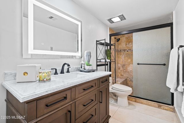 422 N Dodge Boulevard, Tucson, AZ 85716