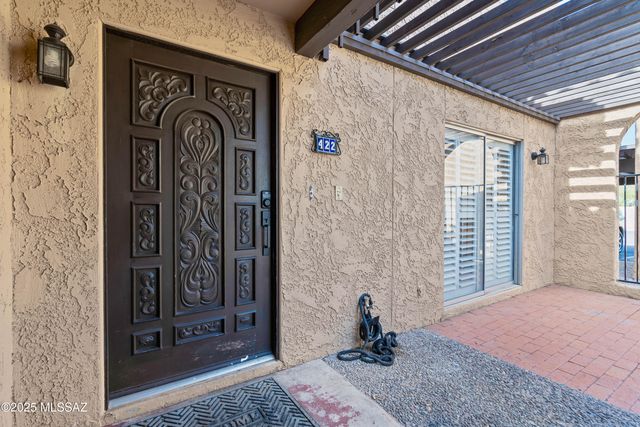 422 N Dodge Boulevard, Tucson, AZ 85716