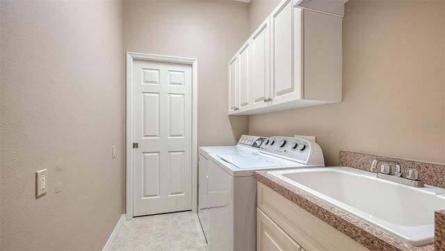 824 AMARYLLIS LANE, Venice, FL 34292