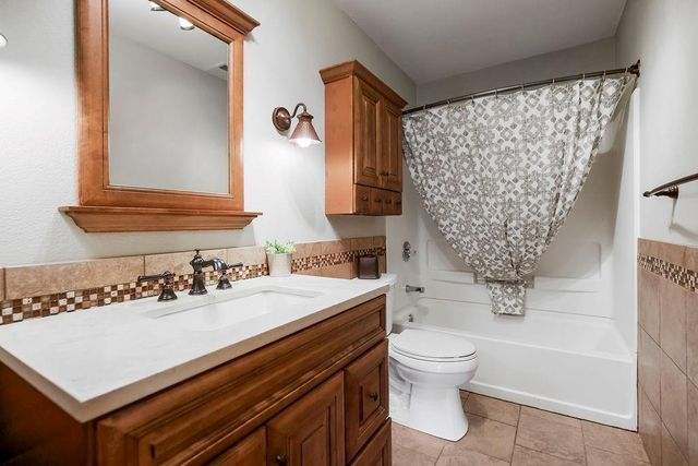 206 Fir Street, Garden City, MO 64747