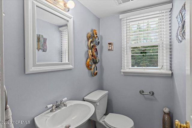 157 Glenbrook Road, Freehold, NJ 07728