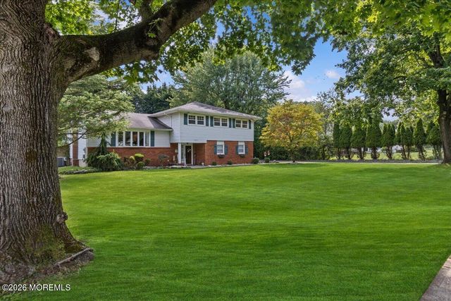 157 Glenbrook Road, Freehold, NJ 07728