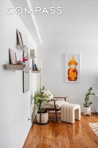 130 E 18th St Apt 8R, New York City, NY 10003