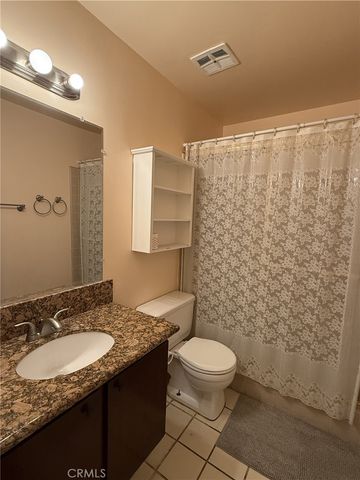 1315 Via Santiago A, Corona, CA 92882