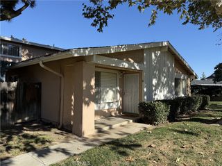 1315 Via Santiago A, Corona, CA 92882