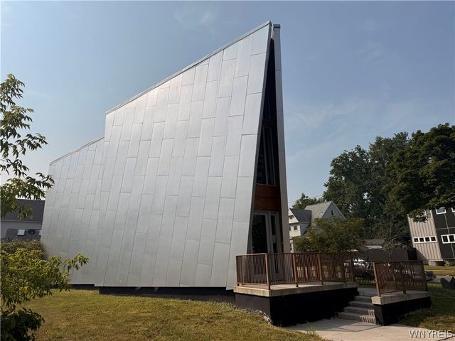 133 School Street, Buffalo, NY 14213