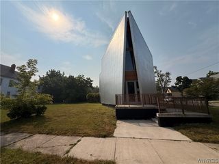 133 School Street, Buffalo, NY 14213