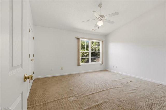 5808 Battery Drive 42, Greensboro, NC 27409