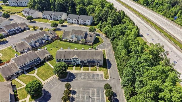 5808 Battery Drive 42, Greensboro, NC 27409
