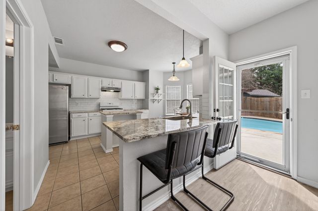 3415 Ivy Glen Drive, Mckinney, TX 75071