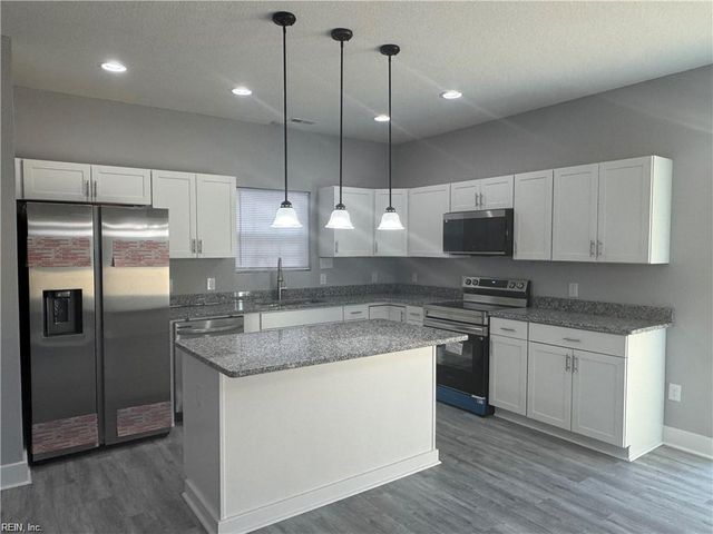 109 Day ST, Suffolk, VA 23434