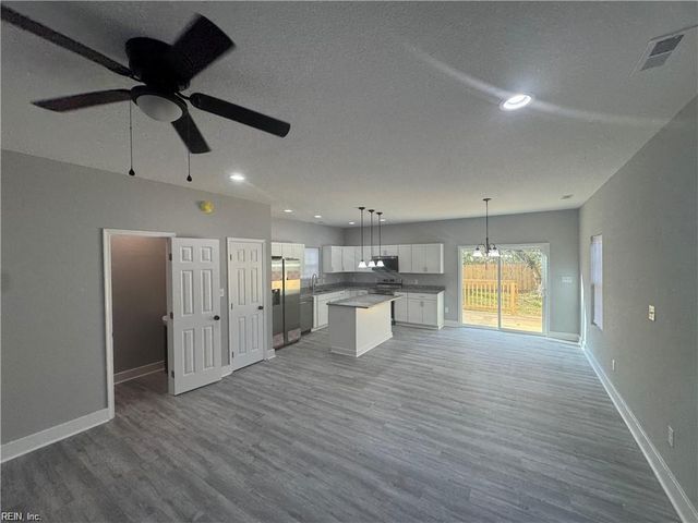 109 Day ST, Suffolk, VA 23434