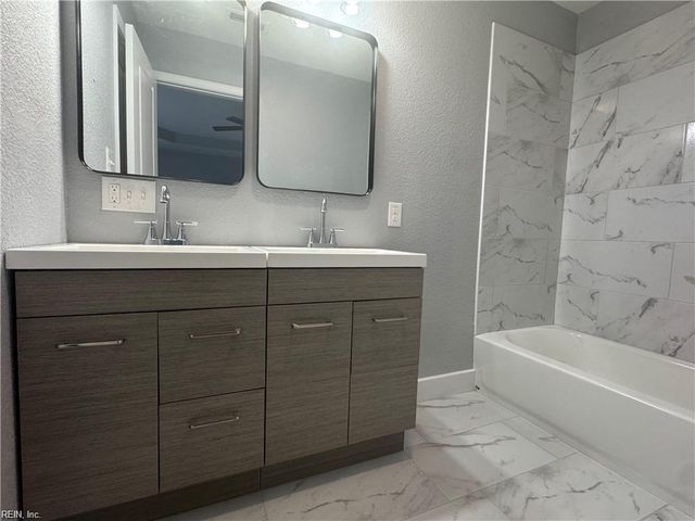 109 Day ST, Suffolk, VA 23434