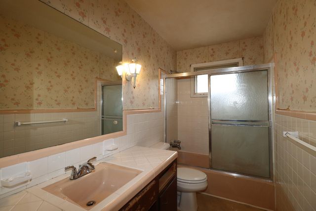 1860 Russell Cave Road, Lexington, KY 40505