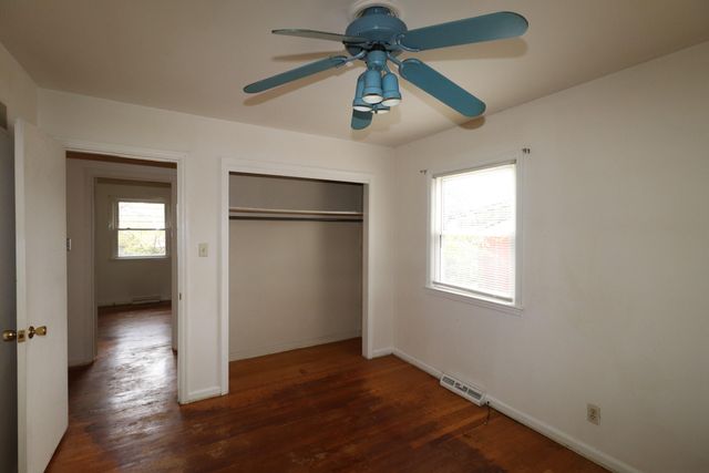 1860 Russell Cave Road, Lexington, KY 40505