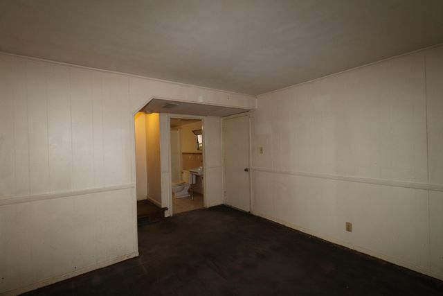 1860 Russell Cave Road, Lexington, KY 40505