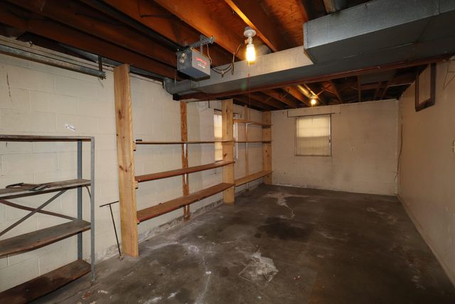 1860 Russell Cave Road, Lexington, KY 40505